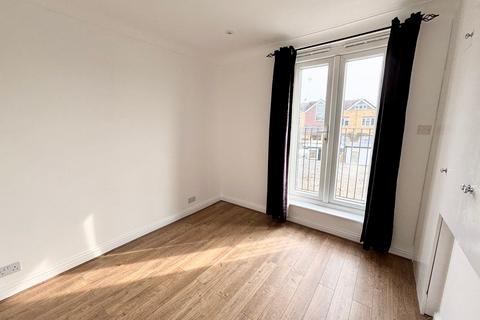 undefined, Long Lane, Staines-upon-Thames, TW19