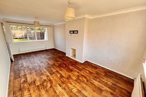 3 bedroom semi-detached house for sale, 4A Thompson Avenue, Harworth, Doncaster, South Yorkshire DN11 8JG