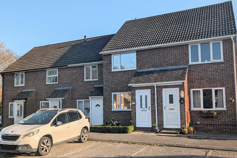 undefined, RAVENSWOOD, TITCHFIELD COMMON