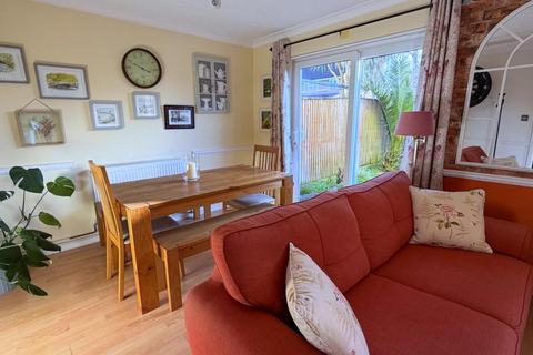 3 bedroom semi-detached house for sale, Chyngton Close, Eastbourne