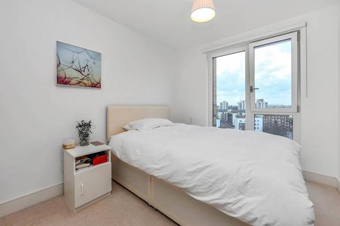 3 bedroom flat for sale, 5 Hannaford Walk, London E3