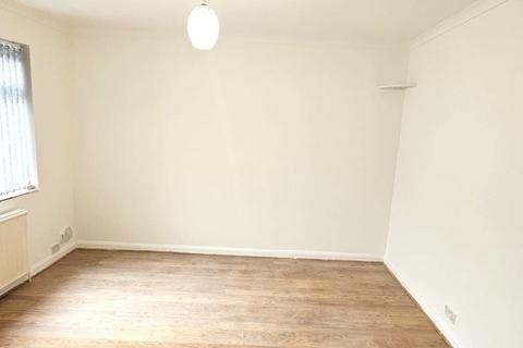 undefined, Thirlmere Avenue, Tilehurst, Reading, RG30