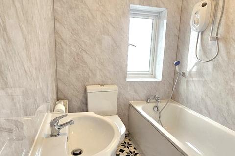 undefined, Thirlmere Avenue, Tilehurst, Reading, RG30