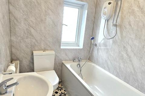 undefined, Thirlmere Avenue, Tilehurst, Reading, RG30