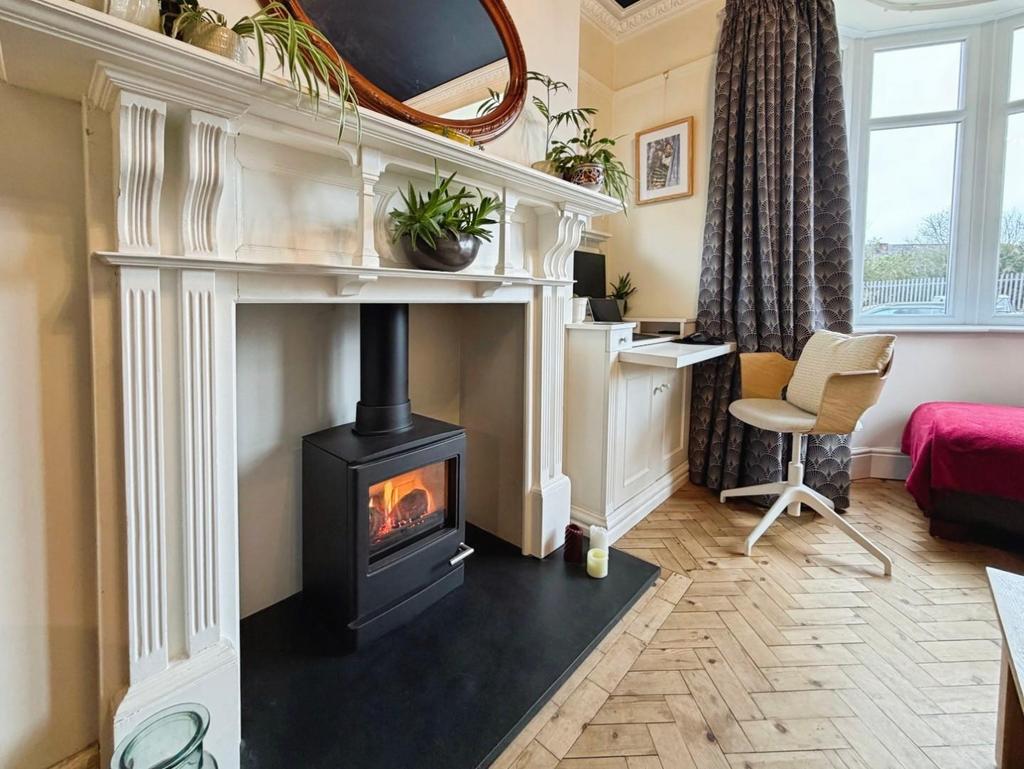 396f1d59-F-4 DCA-A607-338 B0 EC423 C3-1286-0000008 EC74