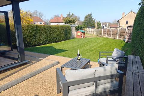 4 bedroom detached house for sale, Station Road, Little Sutton