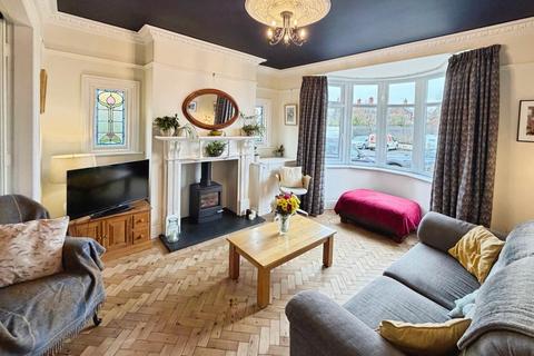 4 bedroom detached house for sale, Station Road, Little Sutton