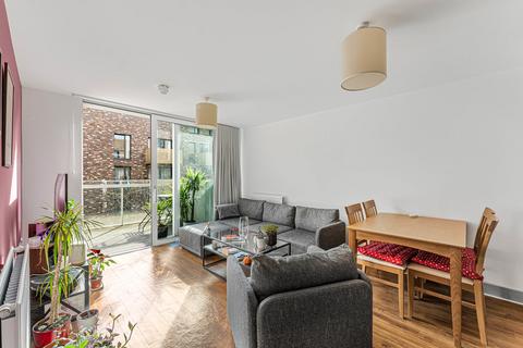2 bedroom apartment for sale, Nelson Walk, London, E3