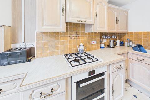 2 bedroom maisonette for sale, New Road, Whitby YO22