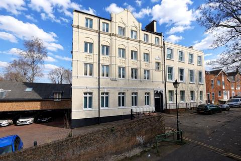 2 bedroom flat for sale, Pleasant Row, Brompton, Kent, ME7