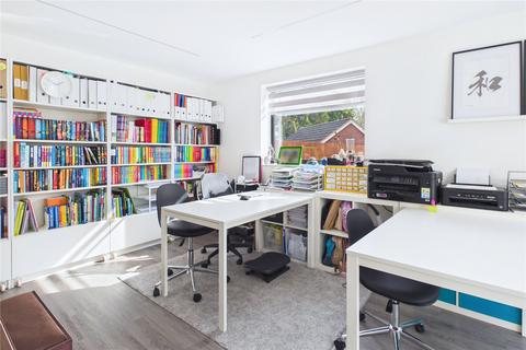 4 bedroom semi-detached house for sale, Beaney View, Wiltshire SN2