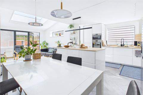 4 bedroom semi-detached house for sale, Beaney View, Wiltshire SN2