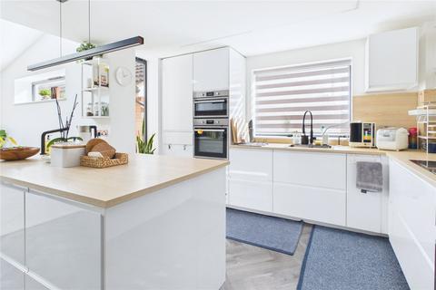 4 bedroom semi-detached house for sale, Beaney View, Wiltshire SN2