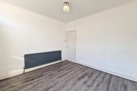 3 bedroom terraced house to rent, LUTON, LU3