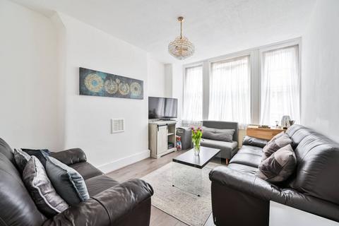 2 bedroom flat for sale, Elliotts Row, Kennington, London, SE11