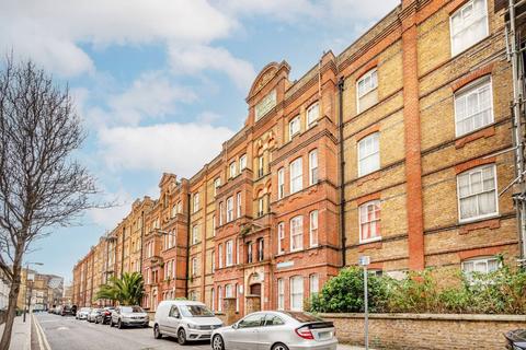 2 bedroom flat for sale, Elliotts Row, Kennington, London, SE11