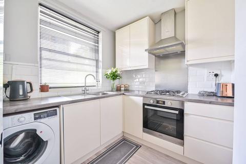 2 bedroom flat for sale, Elliotts Row, Kennington, London, SE11