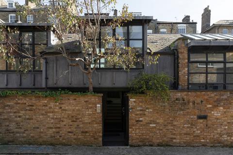 undefined, Camden Mews V, London NW1
