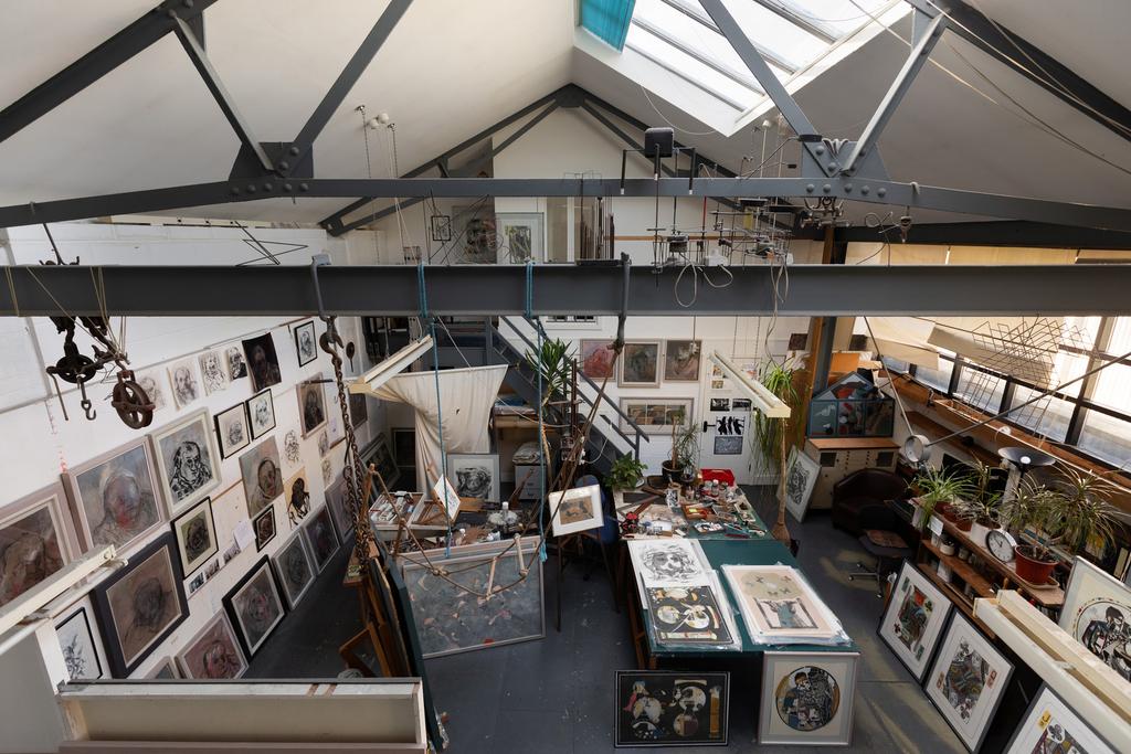 330845 - RF-66-70-CAMDEN-MEWS-017.jpg
