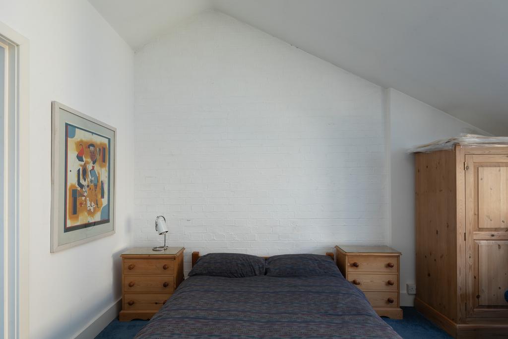330890 - RF-66-70-CAMDEN-MEWS-062.jpg