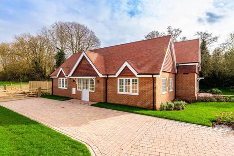 undefined, Charlton Lane, West Farleigh, Maidstone, ME15 0NY