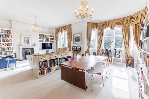 undefined, Pittville Circus Road, Cheltenham GL52