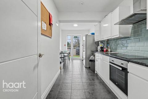 5 bedroom end of terrace house for sale, Davidson Road, Croydon