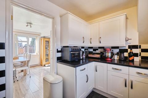 3 bedroom terraced house for sale, Carder Avenue, Staffordshire ST16