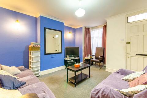 undefined, Coleridge Road, London, N12 8DE, North Finchley, London, N12
