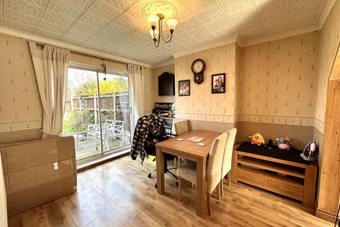 3 bedroom semi-detached house for sale, Kent Road, Wednesbury WS10