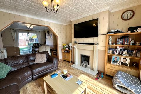 3 bedroom semi-detached house for sale, Kent Road, Wednesbury WS10