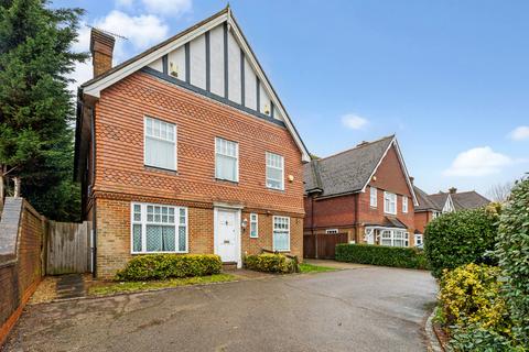 Elm Park Road, Pinner, HA5