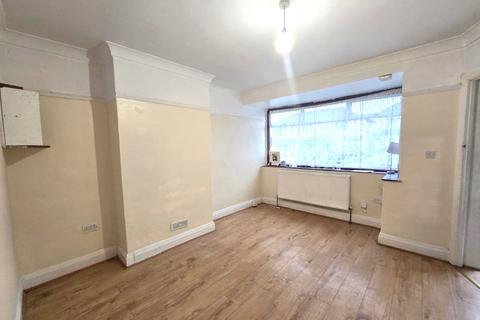 3 bedroom terraced house for sale, Woodrow Avenue, Hayes, Greater London, UB4