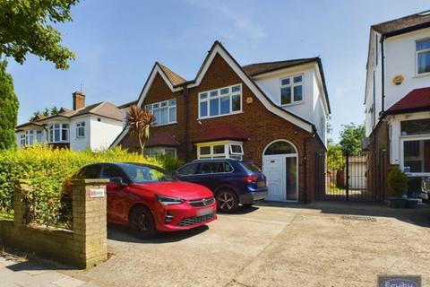 3 bedroom semi-detached house to rent, Elder Road, London, SE27