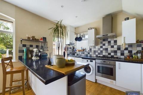 3 bedroom semi-detached house to rent, Elder Road, London, SE27
