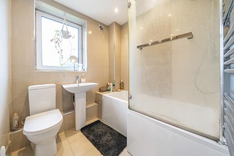 1 bedroom flat to rent, Kings Avenue, London, SW4