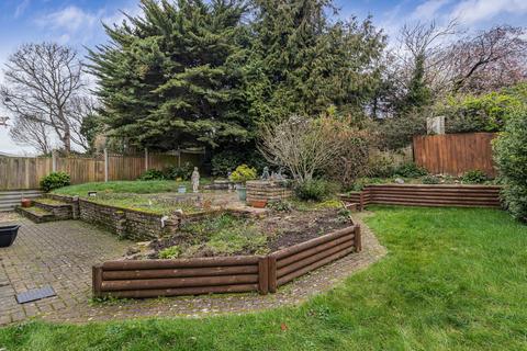 undefined, Woodthorpe Road, Hadleigh, IP7