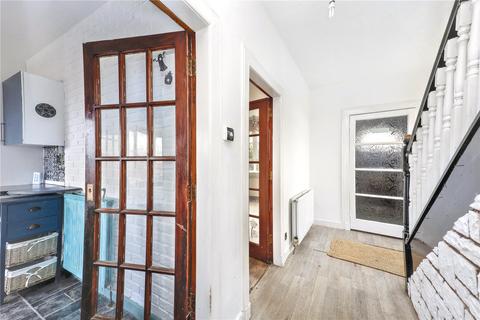 3 bedroom end of terrace house for sale, Banklands KY14