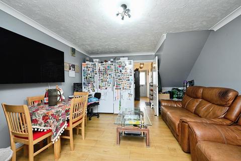 3 bedroom terraced house for sale, Clenchwarton Road, West Lynn, King's Lynn