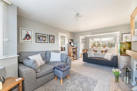 3 bedroom semi-detached house for sale, Wrenbeck Drive, Otley LS21