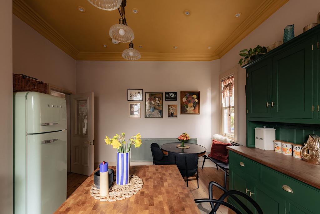 331423 - 22 Avenue Road 8.jpg