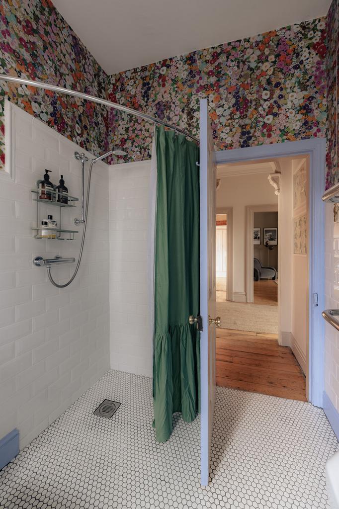 331457 - 22 Avenue Road 42.jpg