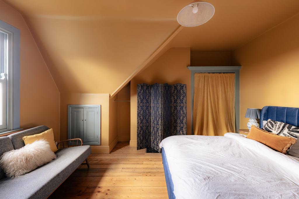 331465 - 22 Avenue Road 50.jpg