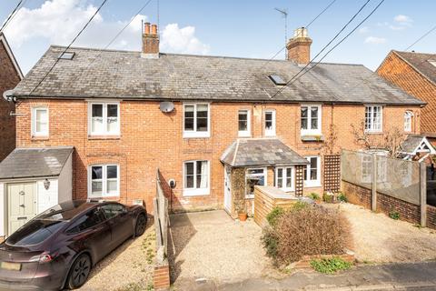 3 bedroom terraced house for sale, Woodside Road, Chiddingfold, GU8