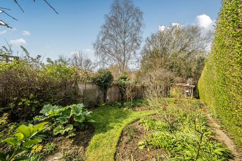 3 bedroom terraced house for sale, Woodside Road, Chiddingfold, GU8
