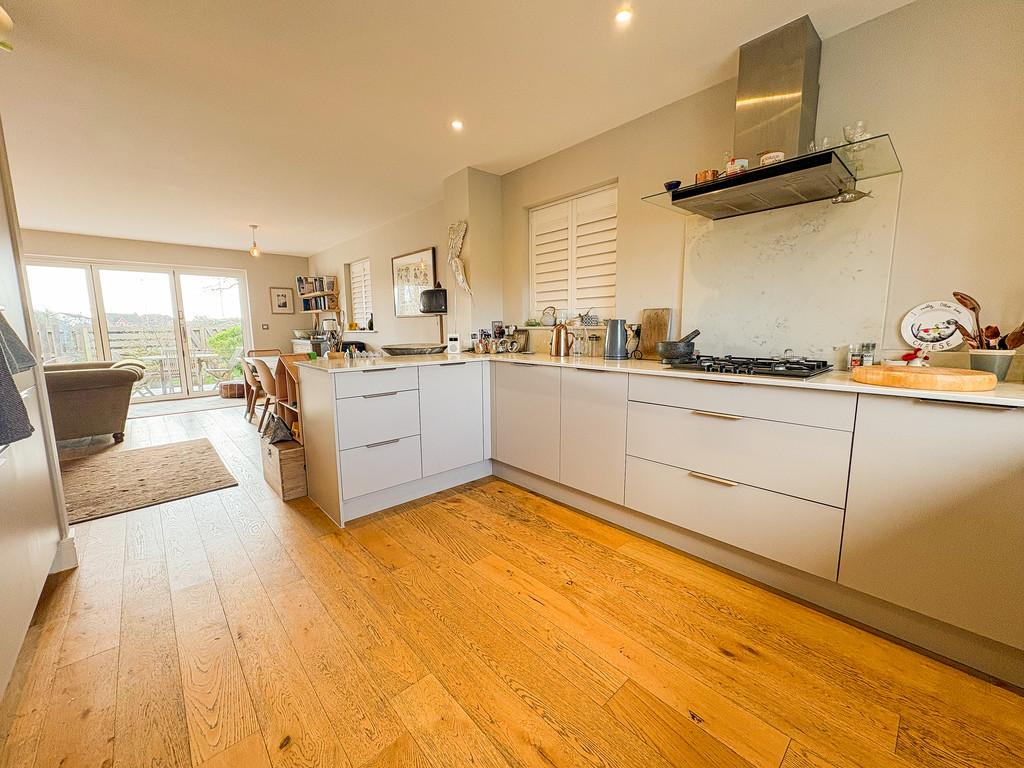Kitchen 3