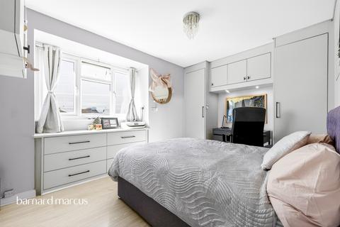 2 bedroom flat for sale, Eaton Road, Sutton