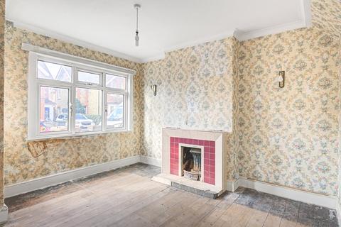 3 bedroom semi-detached house for sale, Manor Road, Bishop's Stortford, Hertfordshire, CM23