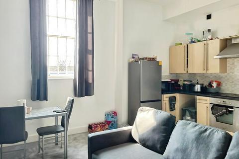 undefined, The Crescent, Gloucester