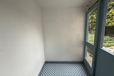 undefined, Mapletoft Avenue, Mansfield Woodhouse